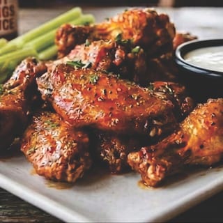 611 Wings
