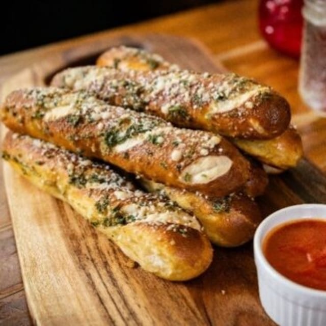 Garlic Parmesan Pretzel Sticks (4).