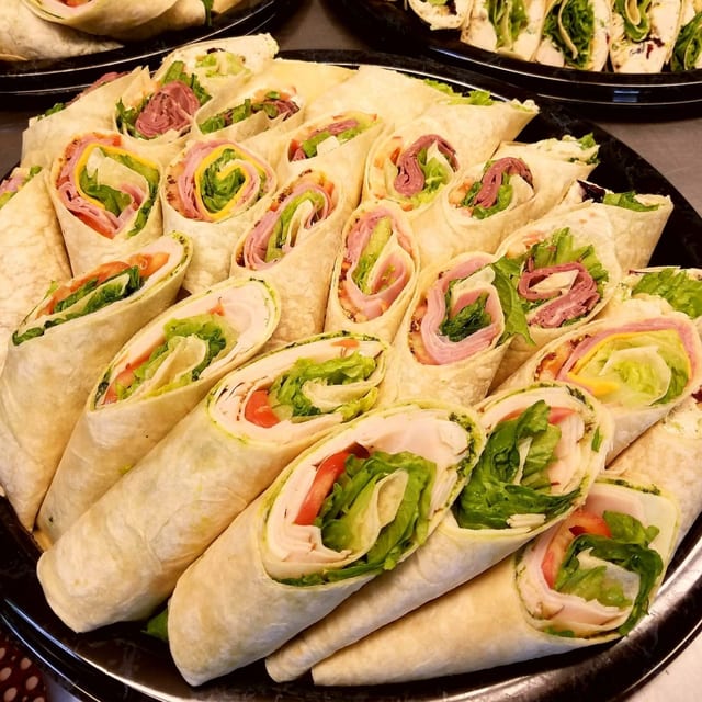 Sandwich wrap tray.